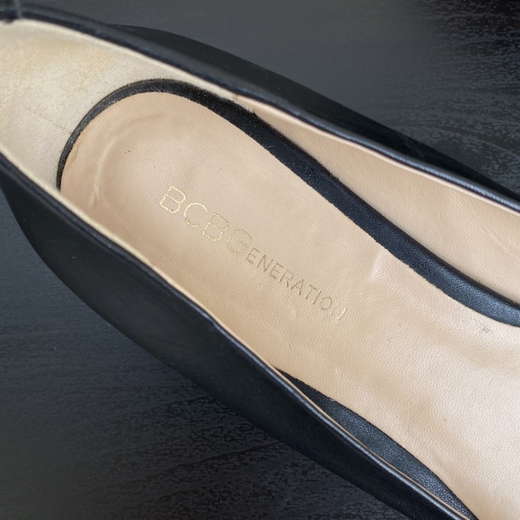 BCBGeneration - Zeleni Black Studded Leather Flats - size 7.5 B - Picture 8 of 12